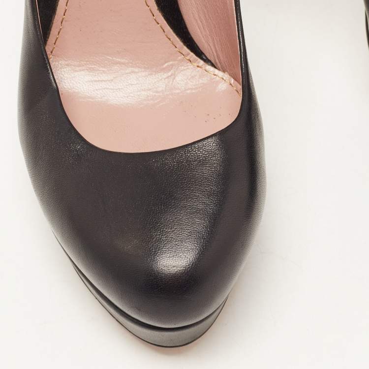 مملوكة مسبقًا Gucci Black Leather Platform Round Toe Pumps Size 37.5