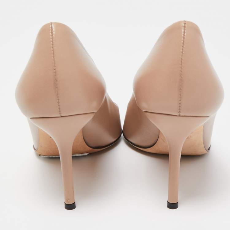 Pre Owned Gucci Beige Leather Pointed Toe Pumps Size 37