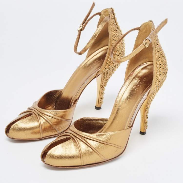 Pre Owned Gucci Metallic Gold Leather Ankle Strap Pumps Size 38.5    