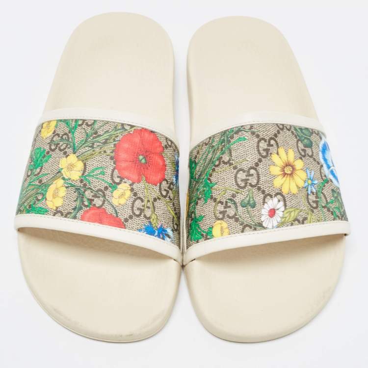 Pre Owned Gucci Cream/Brown GG Supreme Canvas Blooms Flat Slides Size 37