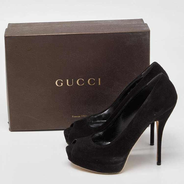 Pre Owned Gucci Black Suede Peep-Toe Platform Pumps Size 40