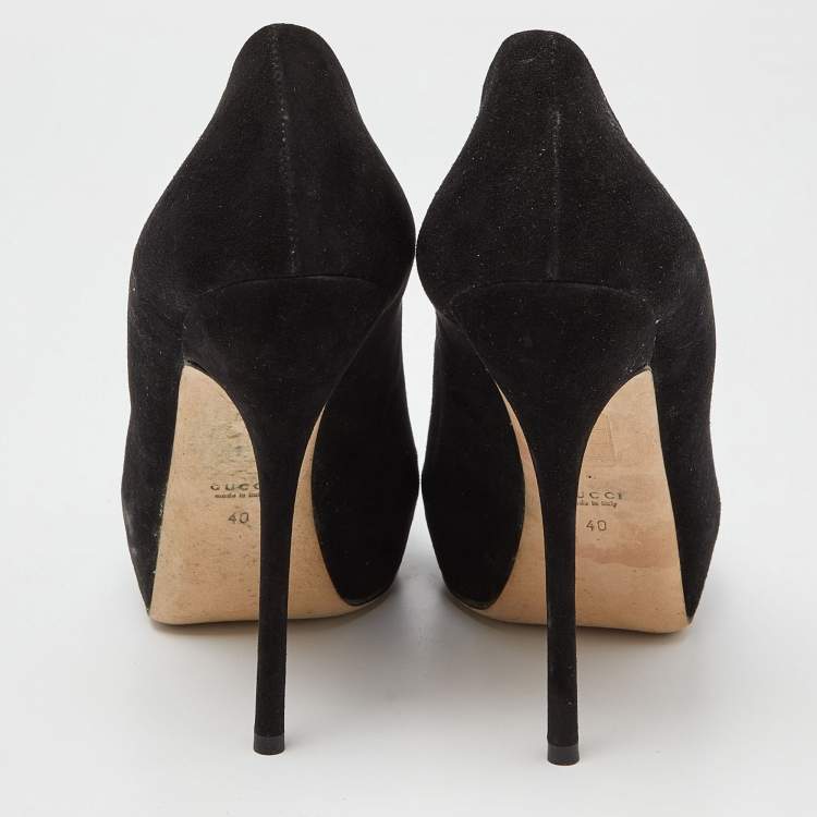 Pre Owned Gucci Black Suede Peep-Toe Platform Pumps Size 40