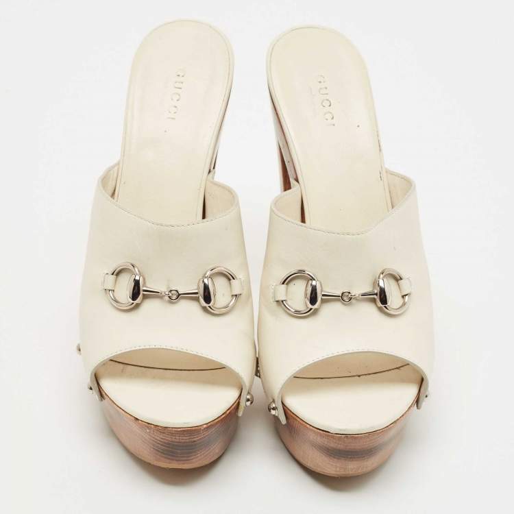Pre Owned Gucci Cream Leather Horsebit Clogs Size 40