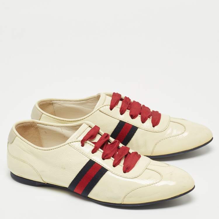 Pre Owned Gucci Cream Patent Leather Web Lace Up Sneakers Size 35