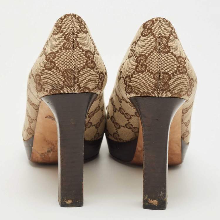 Pre Owned Gucci Brown GG Canvas Horsebit Peep Platform Pumps Size 38.5