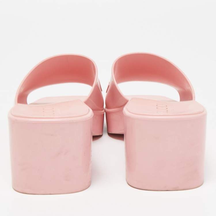 Pre Owned Gucci Light Pink Jelly Logo Slide Sandals Size 39