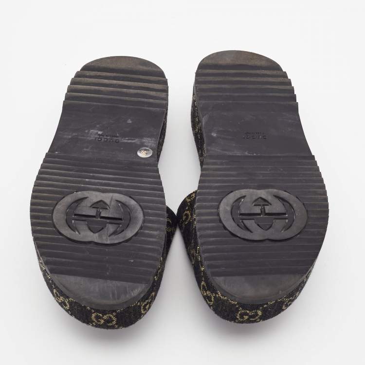 Pre Owned Gucci Black/Beige GG Canvas Platform Flat Slides Size 36