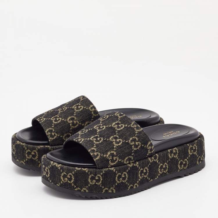 Pre Owned Gucci Black/Beige GG Canvas Platform Flat Slides Size 36