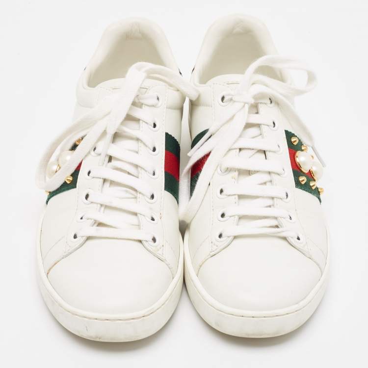 Pre Owned Gucci White Leather Faux Pearl Embellished and Studded Ace Sneakers Size 35.5