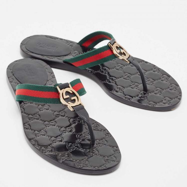 مملوكة مسبقًا Gucci Tricolor Leather and Canvas Web Interlocking G Thong Flats Size 37