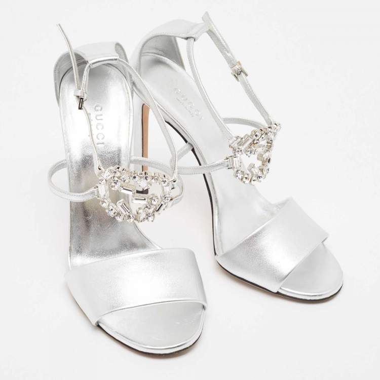 مملوكة مسبقًا Gucci Silver Leather Crystal Embellished GG Logo Ankle Strap Sandals Size 37