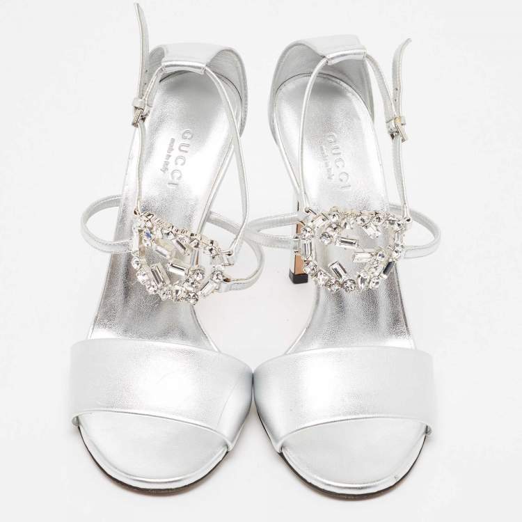مملوكة مسبقًا Gucci Silver Leather Crystal Embellished GG Logo Ankle Strap Sandals Size 37