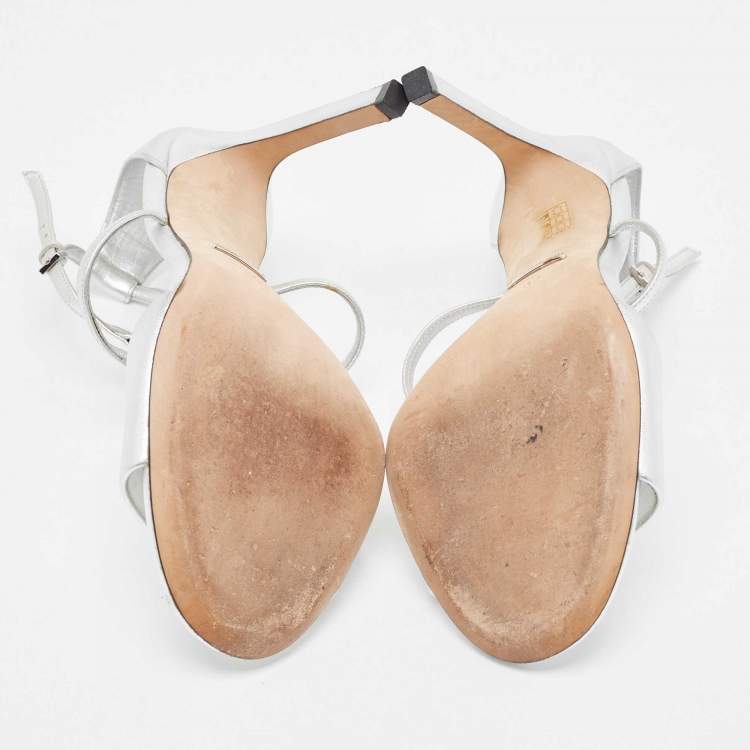 مملوكة مسبقًا Gucci Silver Leather Crystal Embellished GG Logo Ankle Strap Sandals Size 37