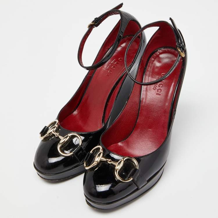 Pre Owned Gucci Black Patent Leather Horsebit Ankle Strap Pumps Size 35.5