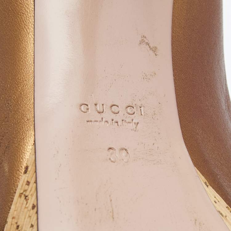 Pre Owned Gucci Metallic Bronze Leather Peep Toe Platform Pumps Size 39