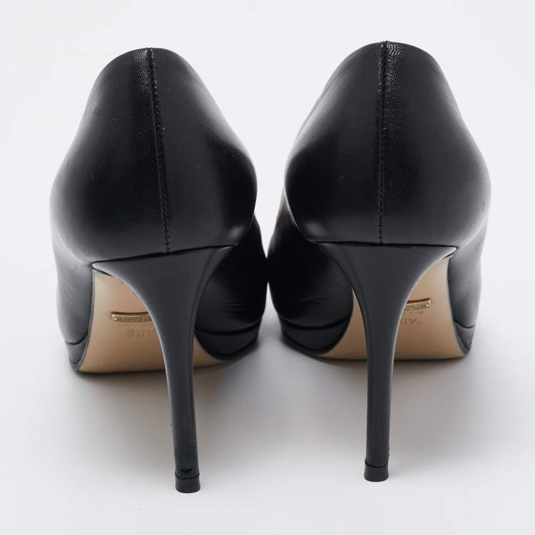 مملوكة مسبقًا Gucci Black Leather Horsebit Round Toe Pumps Size 36.5