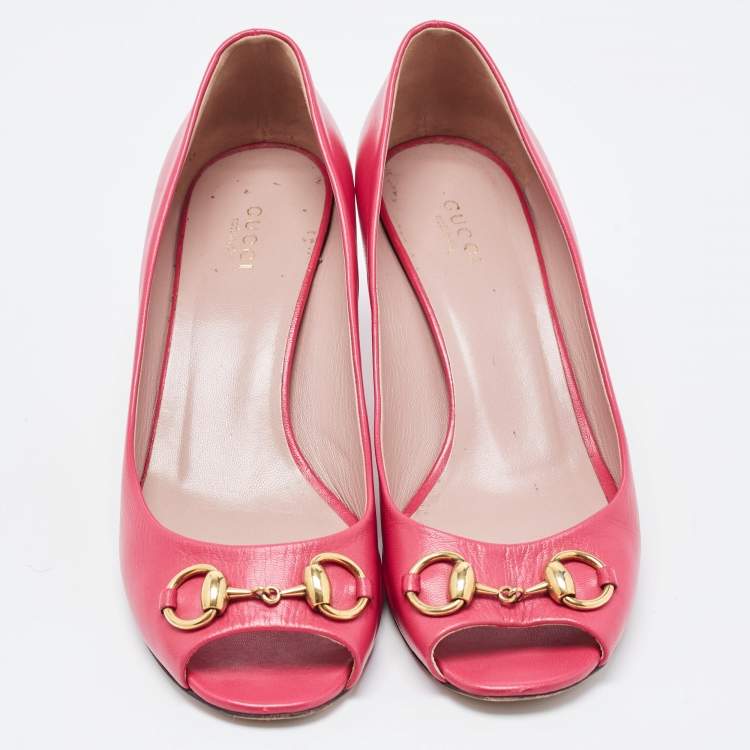Pre Owned Gucci Pink Leather Horsebit Peep Toe Pumps Size 39