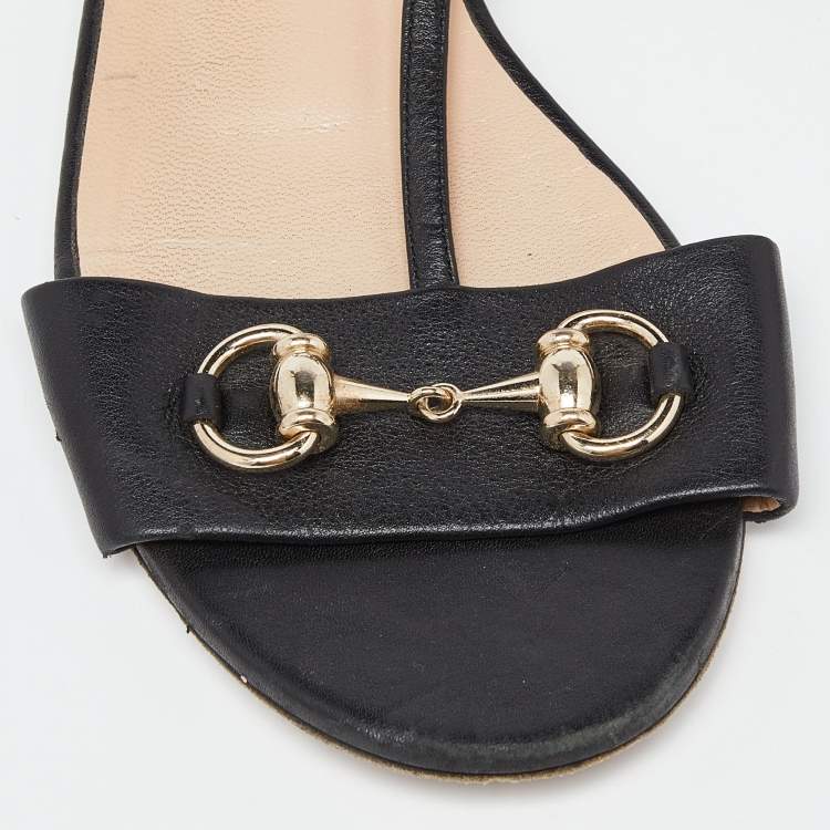 Pre Owned Gucci Black Leather Horsebit T-Strap Flat Sandals Size 36