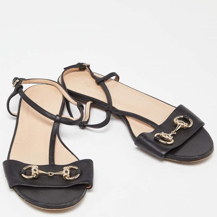 Pre Owned Gucci Black Leather Horsebit T-Strap Flat Sandals Size 36