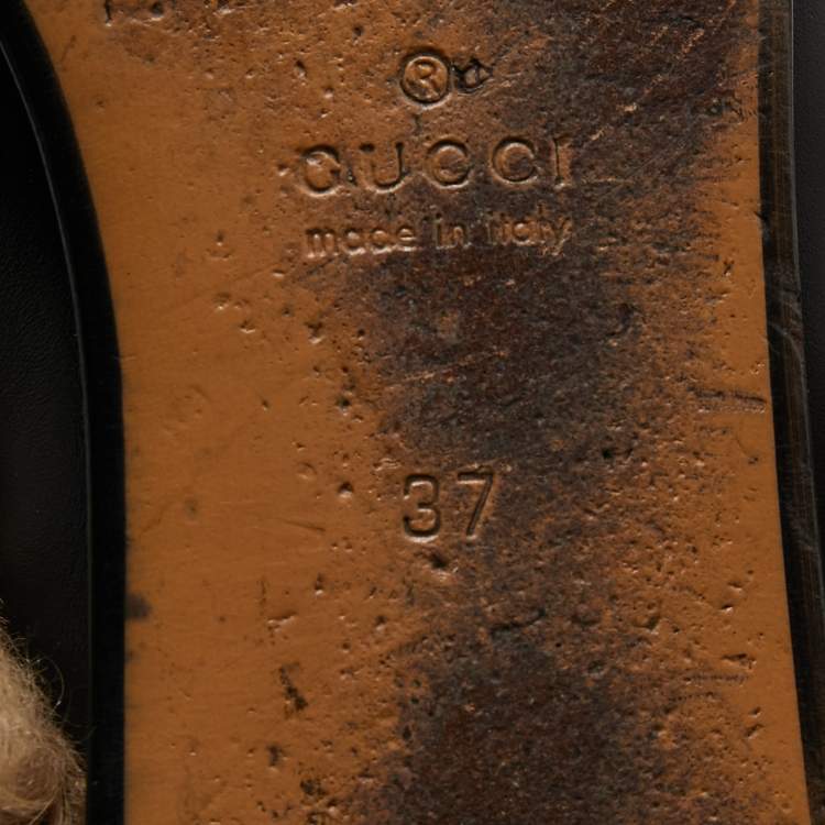 مملوكة مسبقًا Gucci Black Leather and Fur Princetown Horsebit Flat Mules Size 37