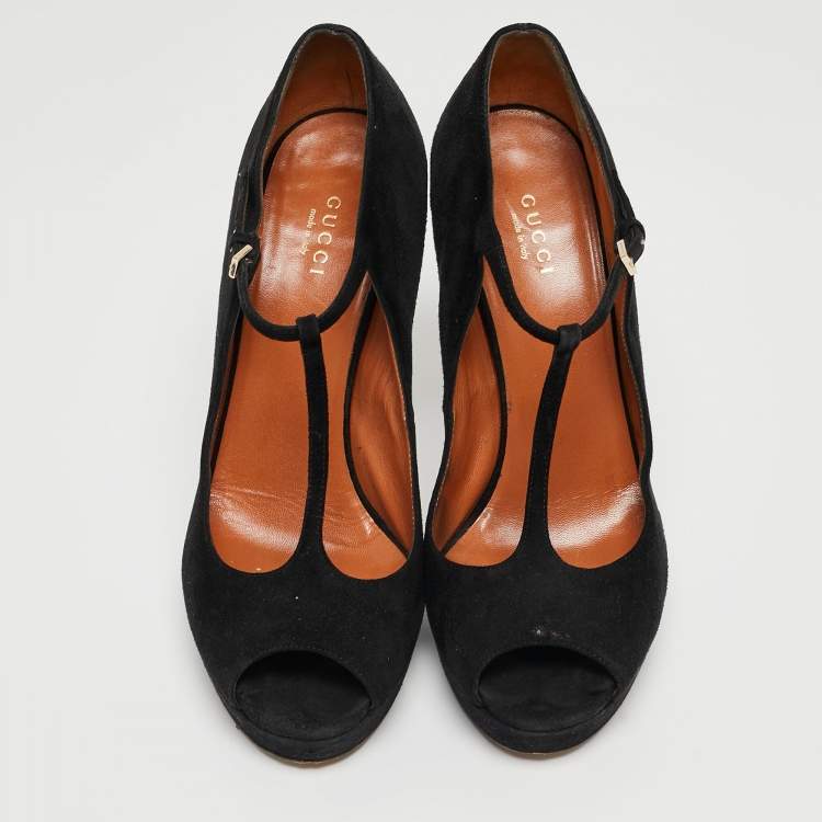 Pre Owned Gucci Black Suede Betty T-Strap Pumps Size 39.5