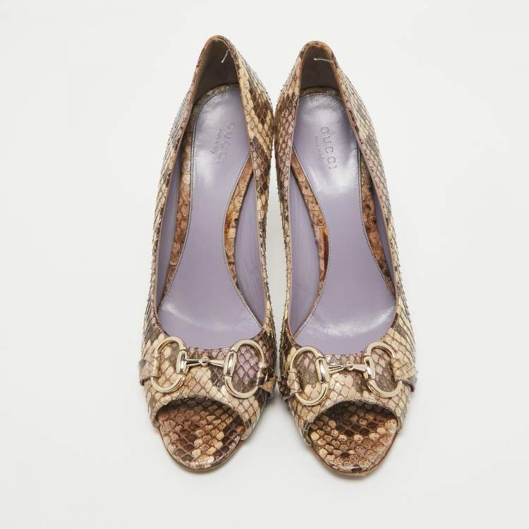 Pre Owned Gucci Two Tone Python Horsebit Peep Toe Pumps Size 39