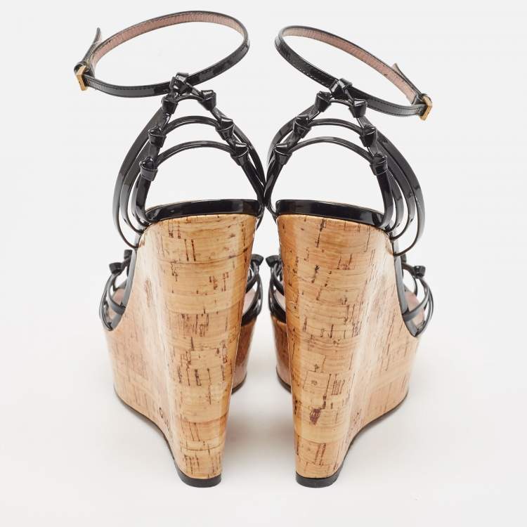 Pre Owned Gucci Black Patent Studded Cork Wedge Sandals Size 40