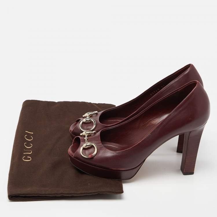 Pre Owned Gucci Burgundy Leather Horsebit Peep Toe Platform Pumps Size 37