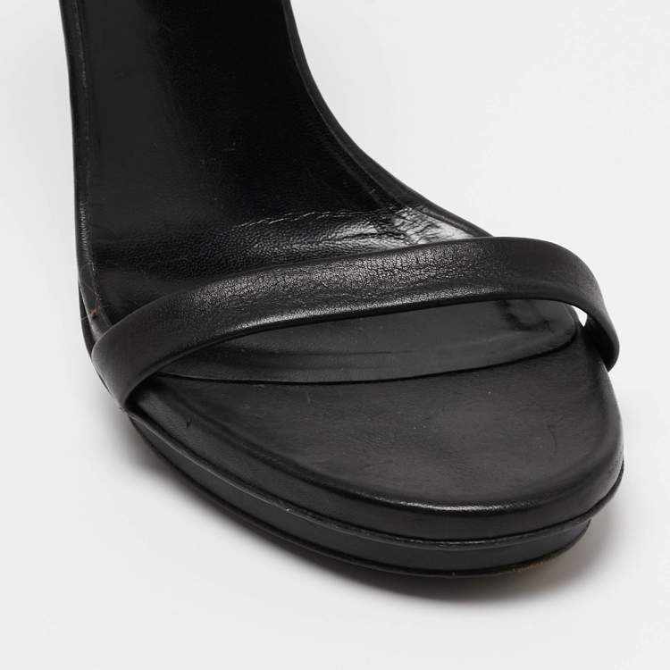 Pre Owned Gucci Black Leather Studded Ankle Strap Sandals Size 38