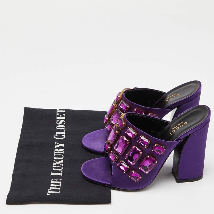 Pre Owned Gucci Purple Satin Tessa Crystal Embellished Peep Toe Slide Mules Size 37
