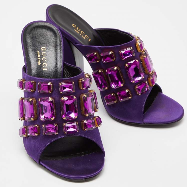 Pre Owned Gucci Purple Satin Tessa Crystal Embellished Peep Toe Slide Mules Size 37