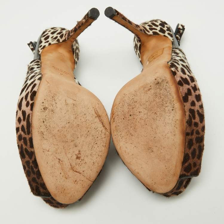 Pre Owned Gucci Brown/White Leopard Print Calfhair Sofia Platform Slingback Sandals Size 36