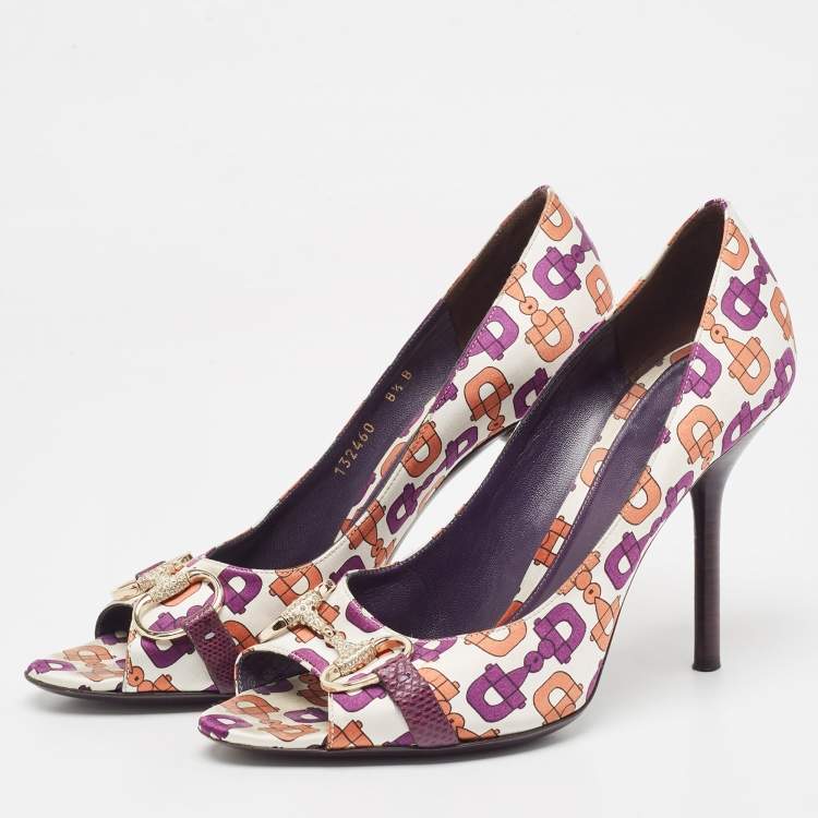 Pre Owned Gucci Multicolor Satin Horsebit Peep Toe Pumps Size 38.5