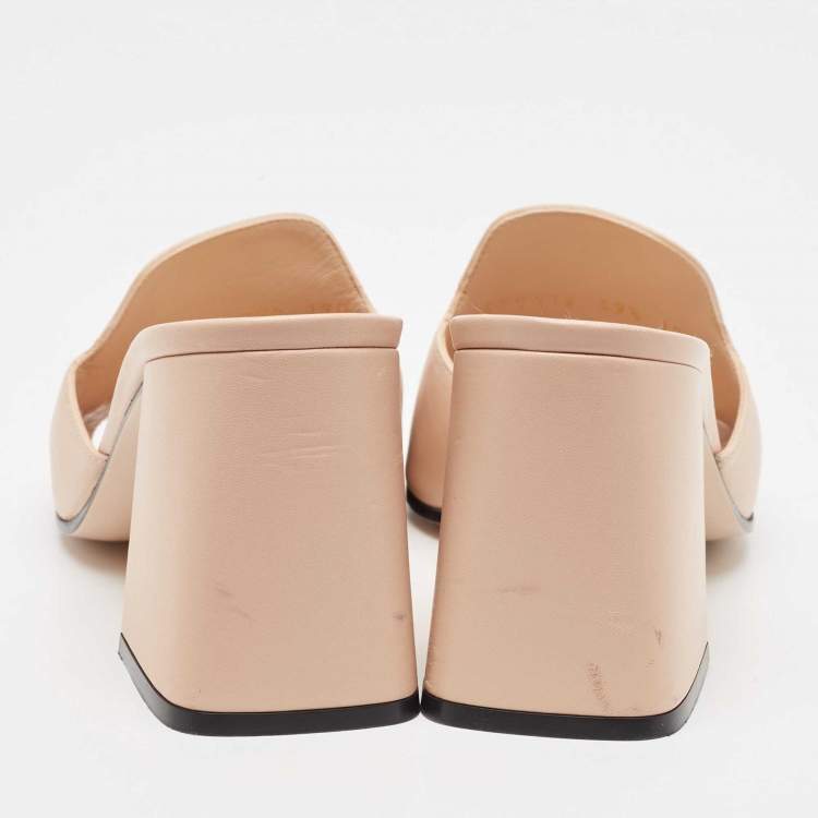 Pre Owned Gucci Pink Leather Horsebit Accent Slide Sandals Size 39.5