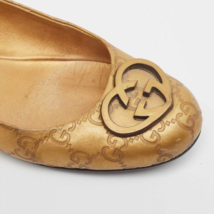 Pre Owned Gucci Gold Leaher Interlocking GG Logo Ballet Flats Size 38.5