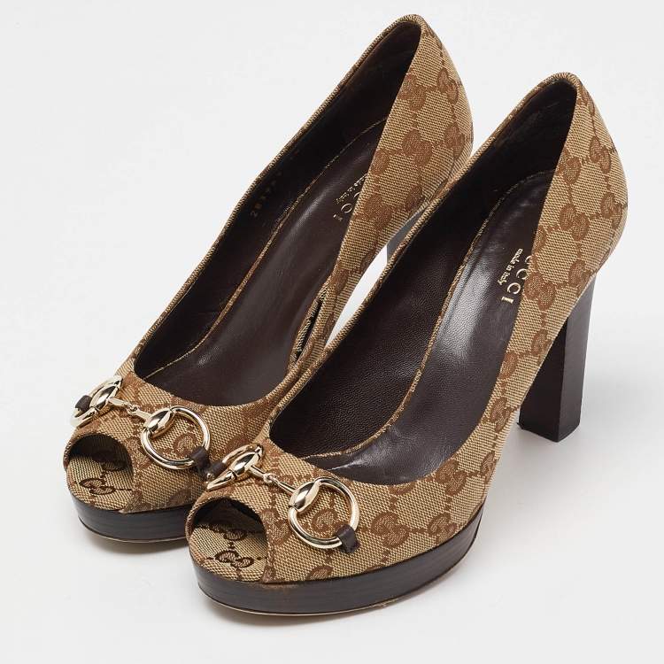 Pre Owned Gucci Beige GG Canvas New Hollywood Horsebit Peep Toe Pumps Size 38