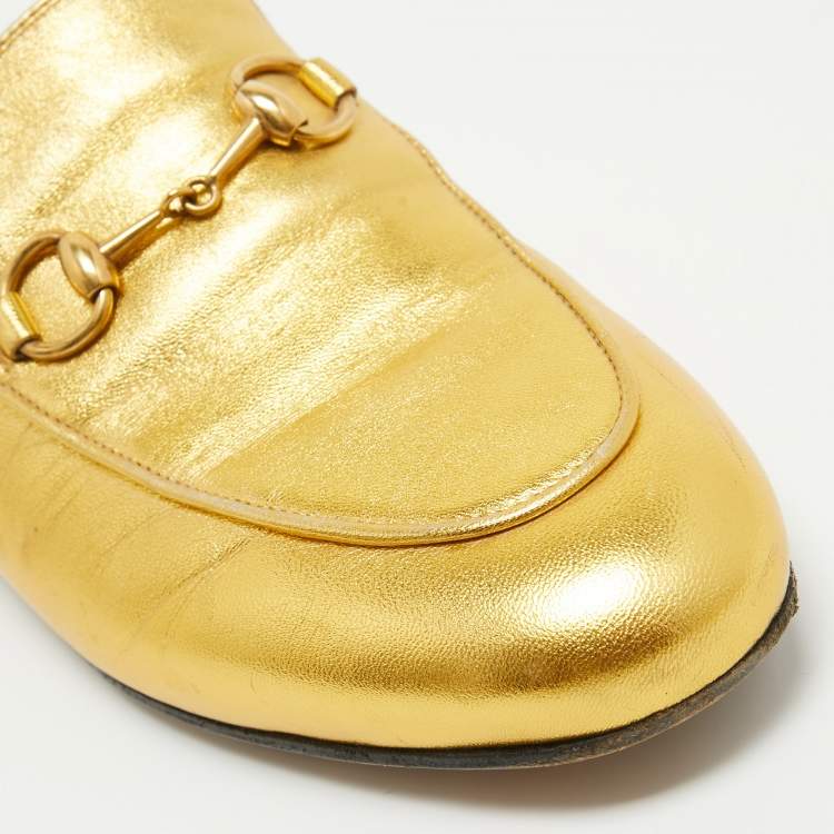 مملوكة مسبقًا Gucci Metallic Gold Leather Princetown Flat Mules Size 36