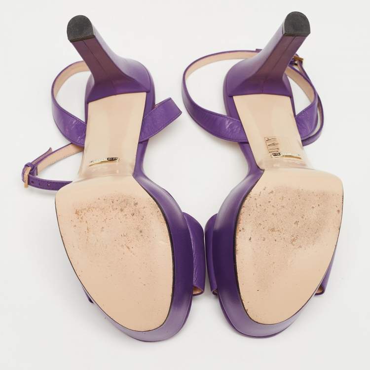 مملوكة مسبقًا Gucci Purple Leather Claudie Horsebit Platform Ankle Strap Sandals Size 38.5