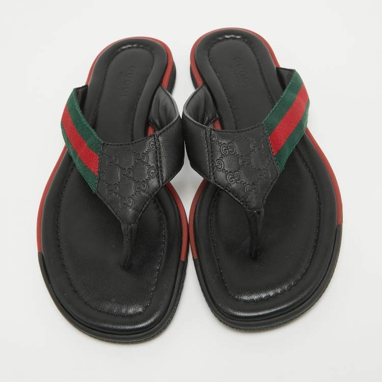 مملوكة مسبقًا Gucci Black Leather Web Detail Thong Flats Size 36