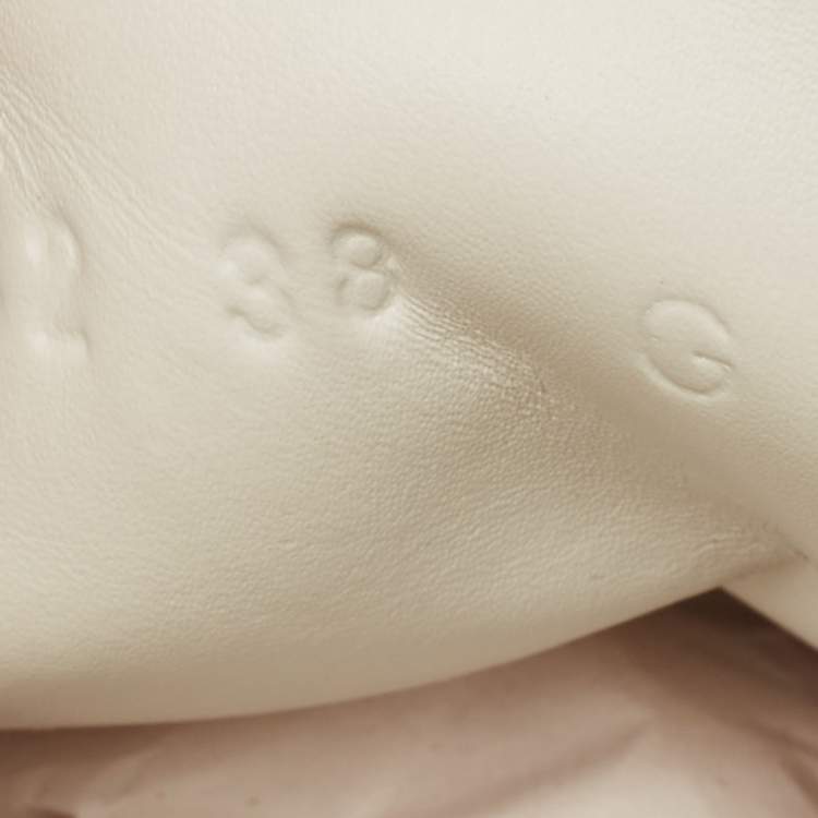 Pre Owned Gucci White Leather Bee Embroidered Ace Sneakers Size 38