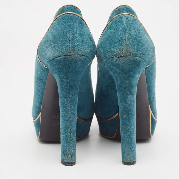 Pre Owned Gucci Teal/Gold Suede Peep Toe Platform Pumps Size 38.5