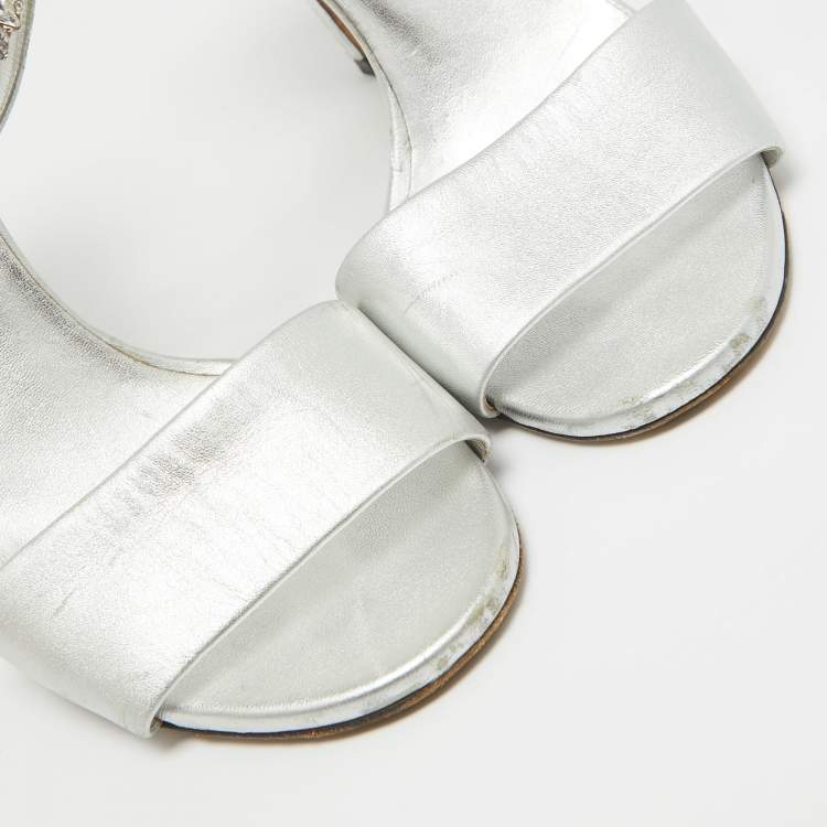 Pre Owned Gucci Silver Leather Crystal Embellished GG Logo Ankle Strap Sandals Size 37.5