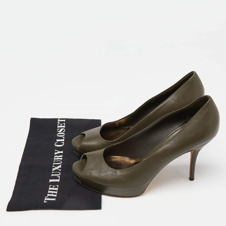 Pre Owned Gucci Olive Green Leather Peep Toe Platform Pumps Size 40.5