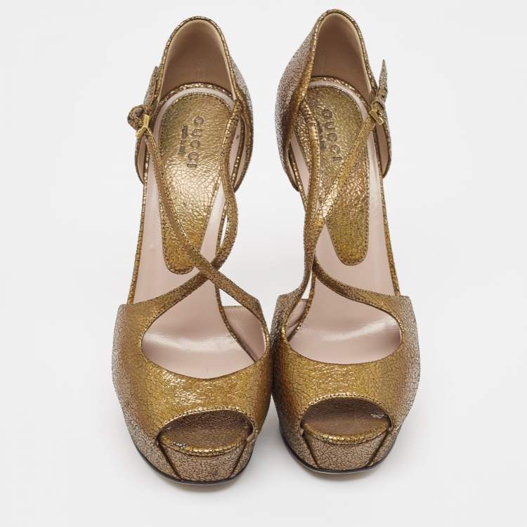 Pre Owned Gucci Gold Texture Leather Ankle Strap Peep Toe  Sandals Size 36.5