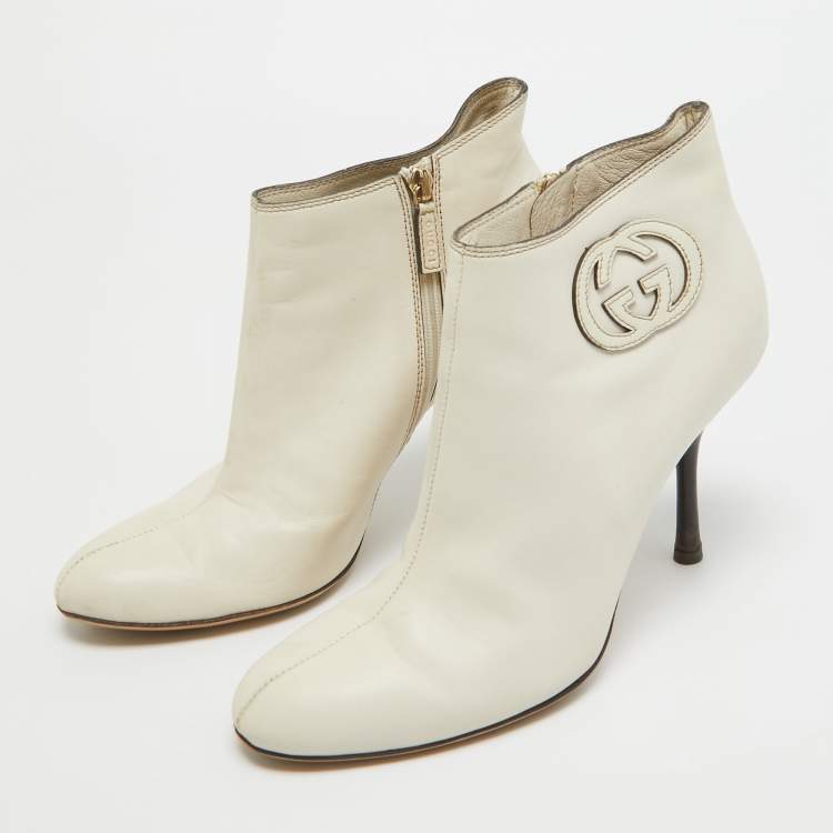 Pre Owned Gucci Cream Leather Interlocking GG Booties Size 37