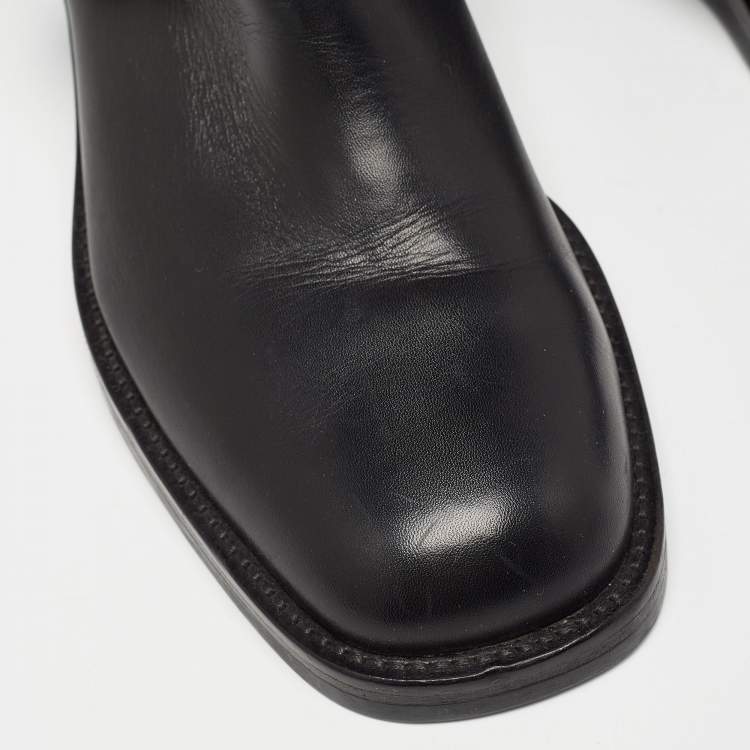 Pre Owned Gucci Black Leather Buckle Detail Mid Calf Boots Size 35.5