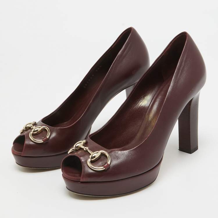 Pre Owned Gucci Burgundy Leather Horsebit Peep Toe Platform Pumps Size 36.5