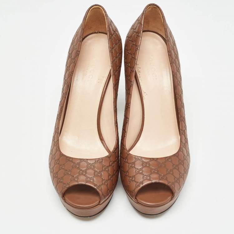 Pre Owned Gucci Brown Microguccissima Leather Peep Toe Platform Pumps Size 37.5