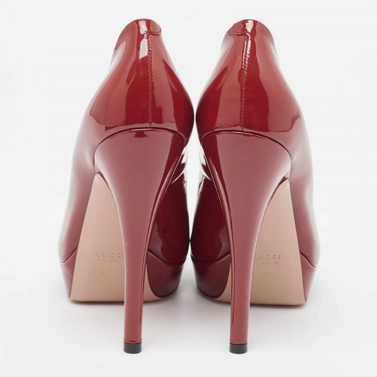 Pre Owned Gucci Red Patent Leather Peep Toe Pumps Size 37