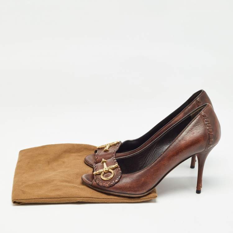 Pre Owned Gucci Brown Leather Horsebit Open Toe Pumps Size 37.5